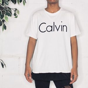 WHITE CALVIN KLEIN SHIRT